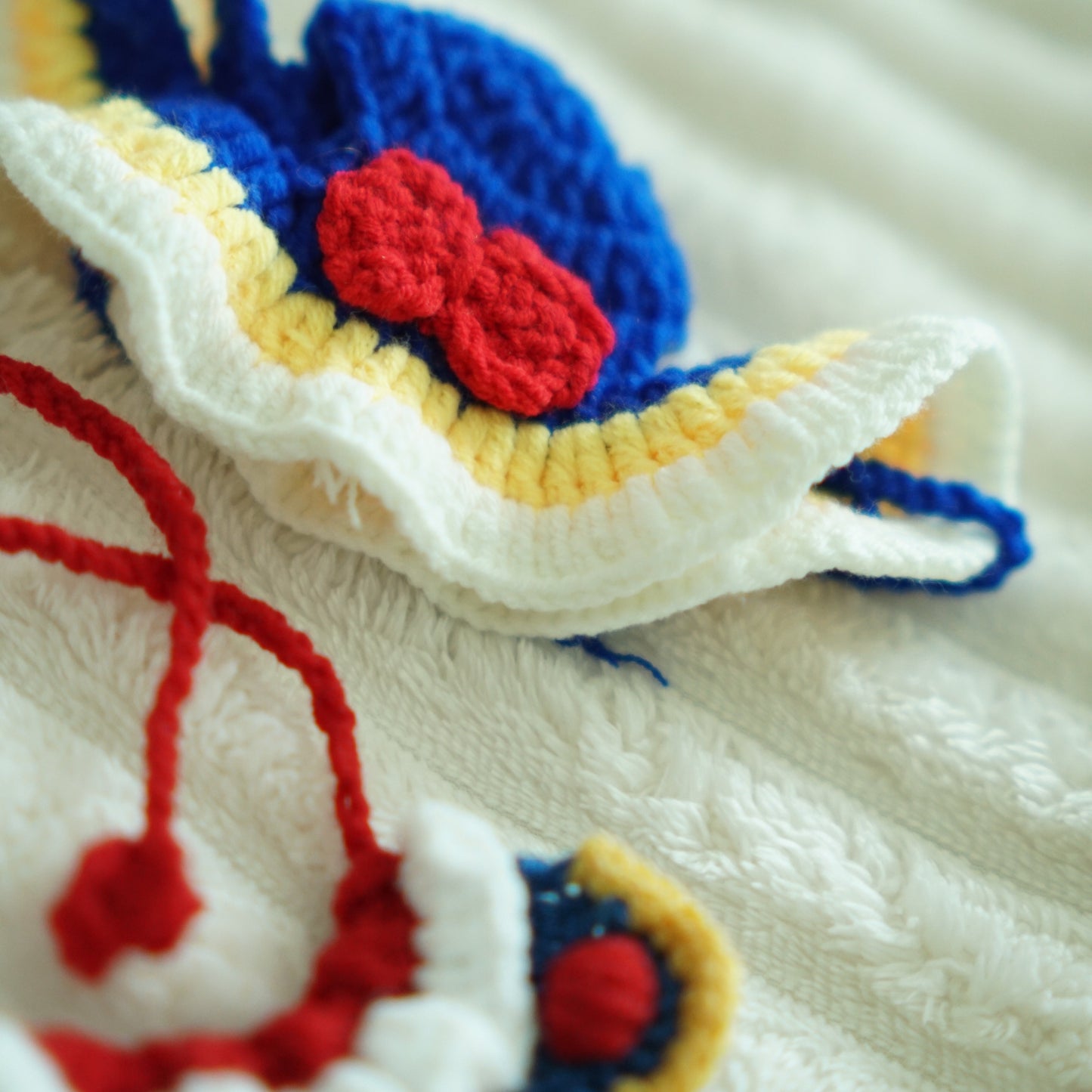 Hand Knit Snow White Set